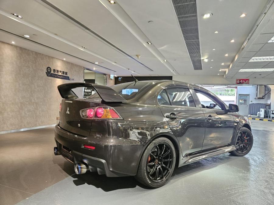 Lancer Evolution X - Image 2