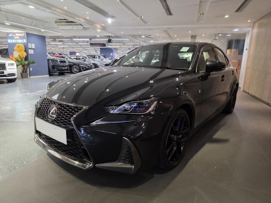 IS200T Facelift F-SPORT - Image 4