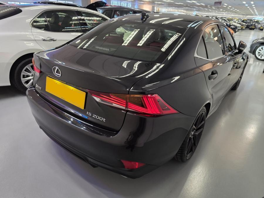 IS200T Facelift F-SPORT - Image 14