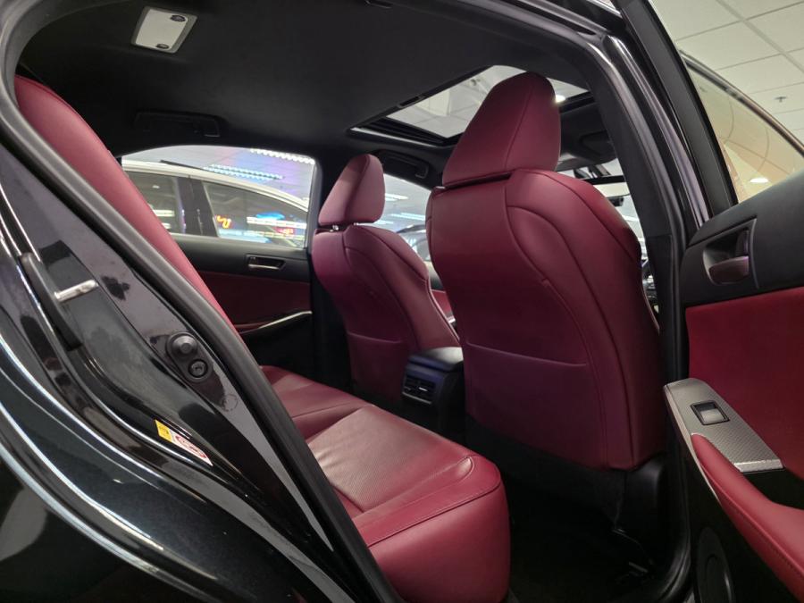 IS200T Facelift F-SPORT - Image 13