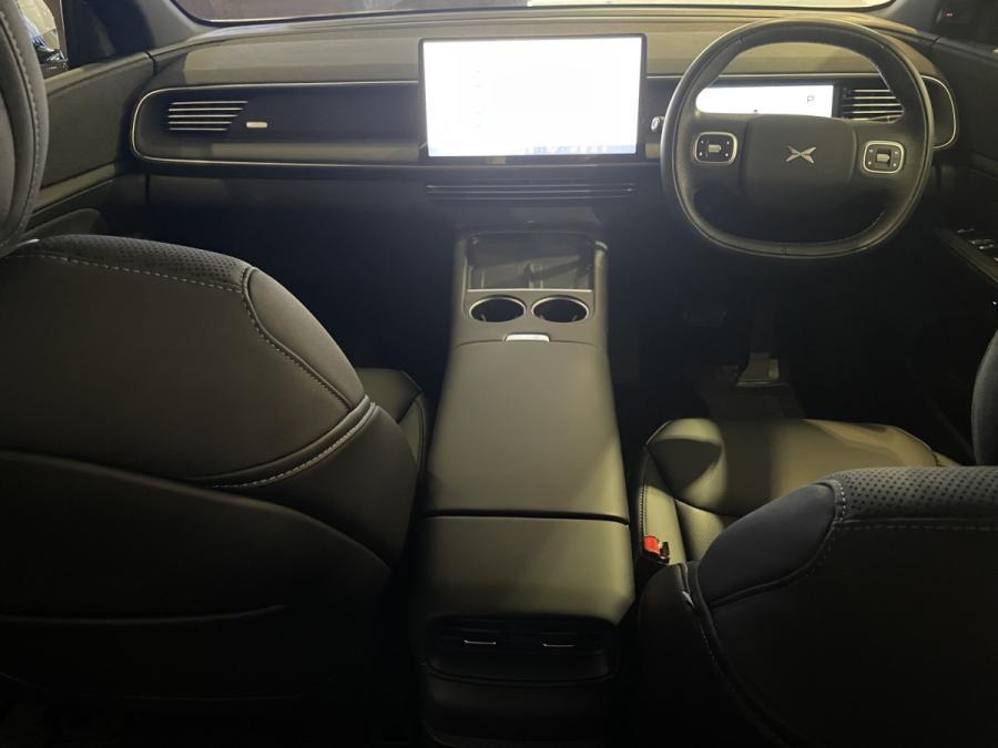 G6 755 PRO RWD - Image 9