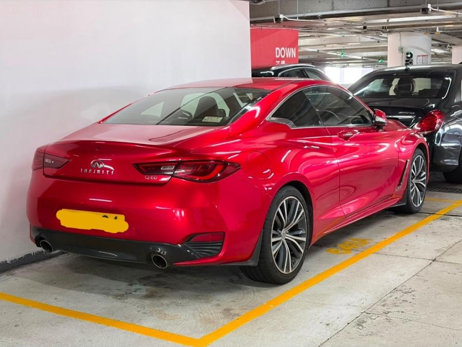 Q60 2.0T  TECH - Image 2