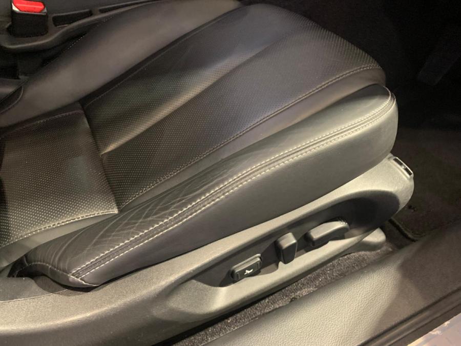 Q60 2.0T  TECH - Image 6