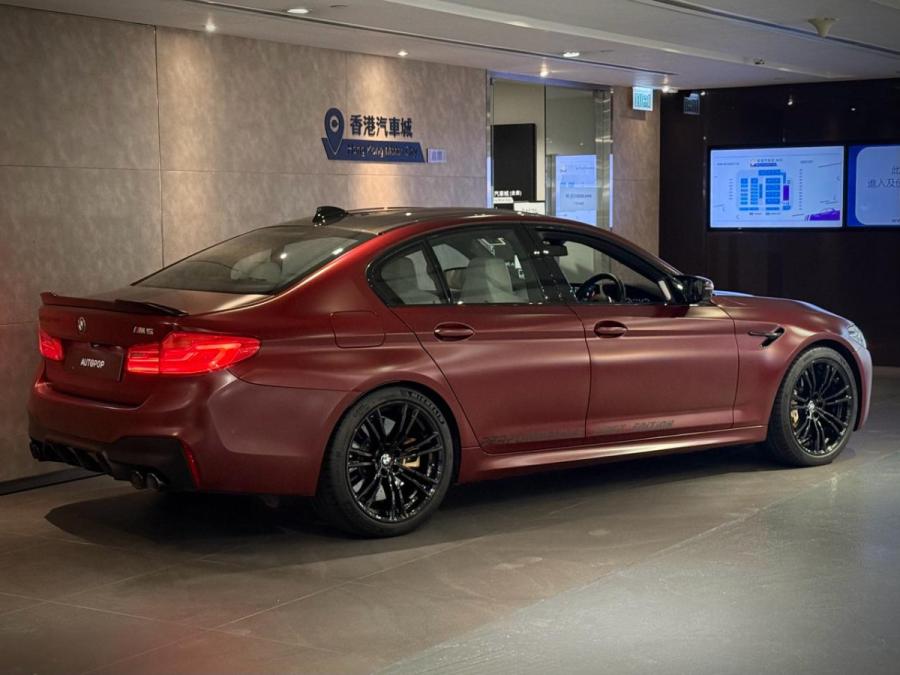 M5 SALOON FIRST EDITION F90 - Image 2