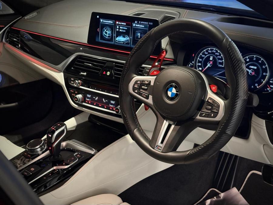 M5 SALOON FIRST EDITION F90 - Image 6