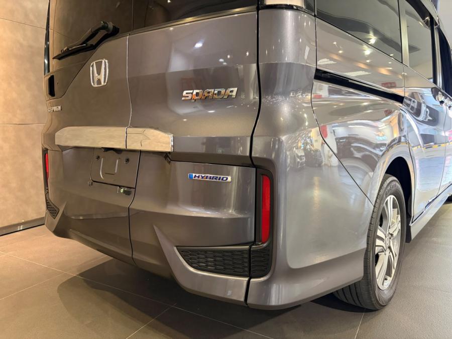STEPWGN SPADA EX HYBRID - Image 9