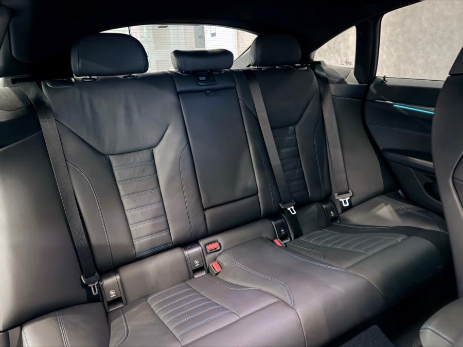 I4 M50 Gran Coupe - Image 13