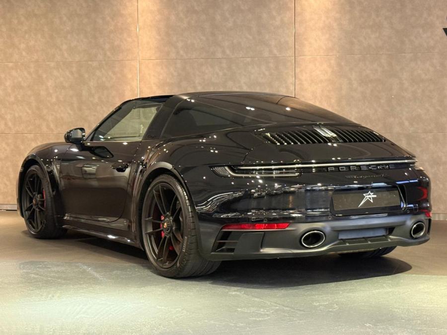 911 Targa 4 GTS 992.1 - Image 2