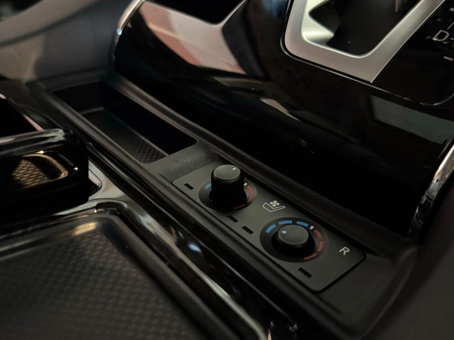 VELLFIRE - Image 10