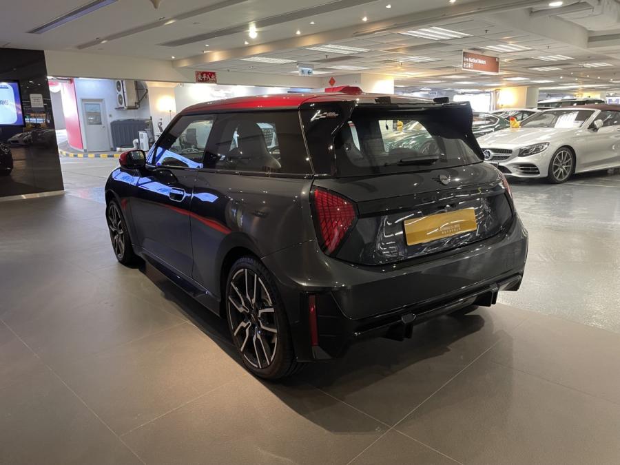 MINI Cooper SE J01 - Image 6