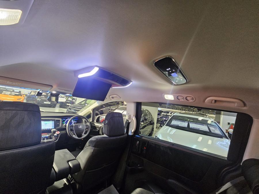 Odyssey Hybrid Absolute EX Honda Sensing - Image 7