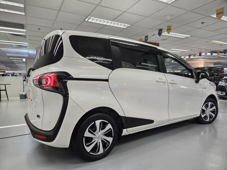 Sienta Hybrid G Cuero頂級 1.5 - Image 2