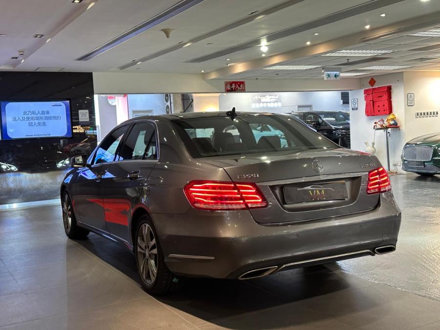 E220 BLUETEC AVANTGARDE FL 柴油 - Image 5