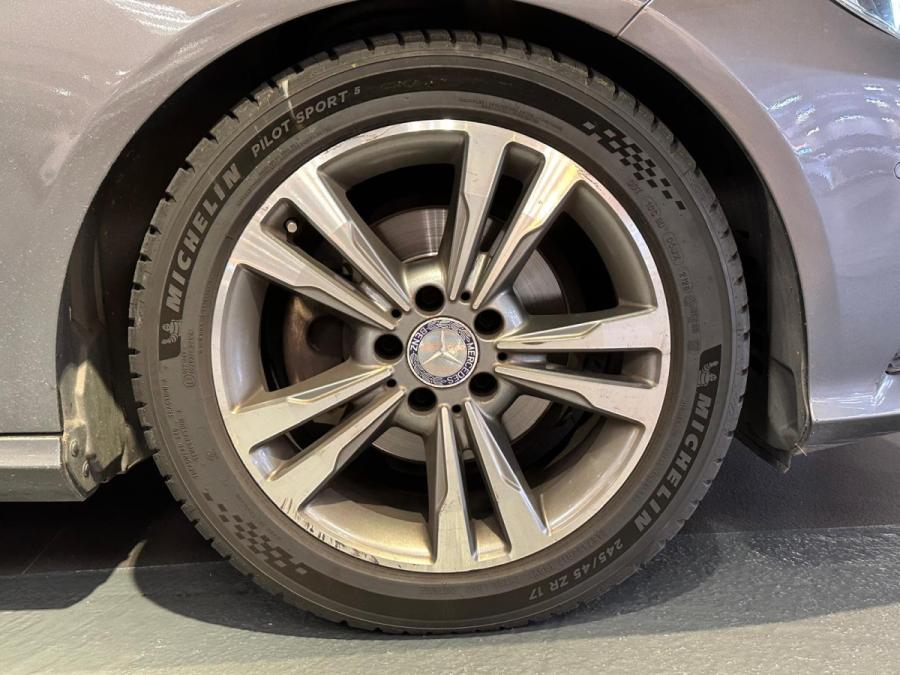 E220 BLUETEC AVANTGARDE FL 柴油 - Image 15