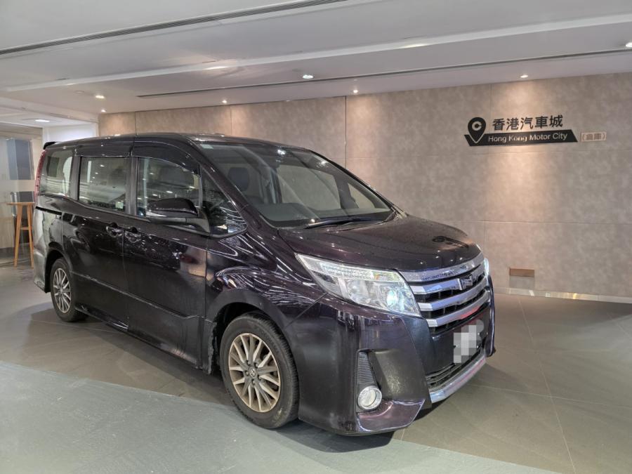 TOYOTA NOAH 80 DELUXE