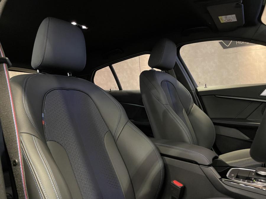 M135i XDRIVE - Image 10