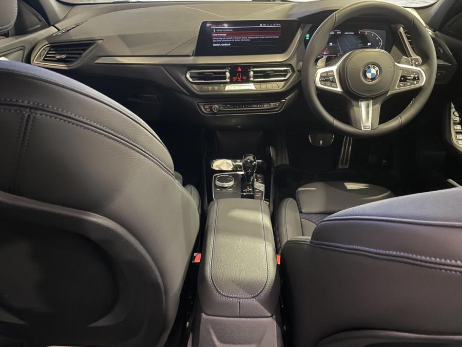 M135i XDRIVE - Image 8