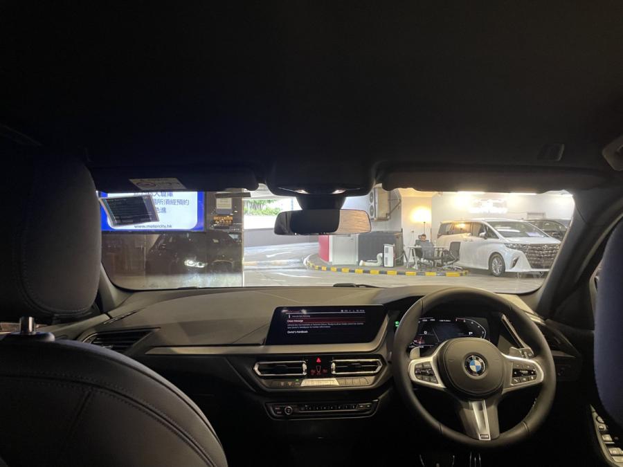 M135i XDRIVE - Image 14