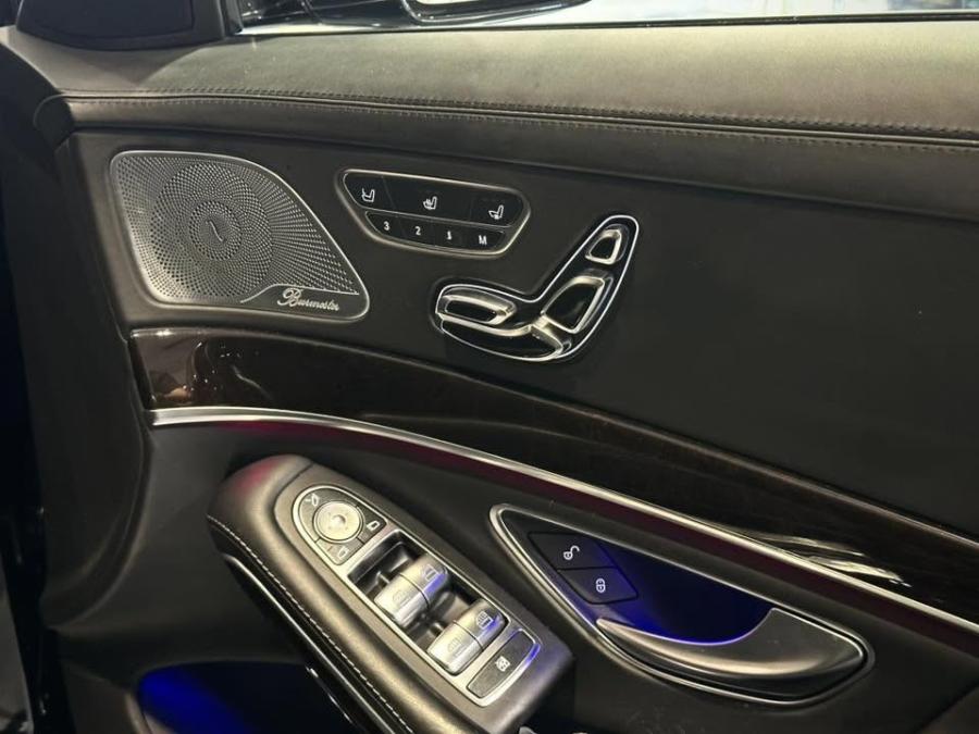 S560 MAYBACH - Image 8