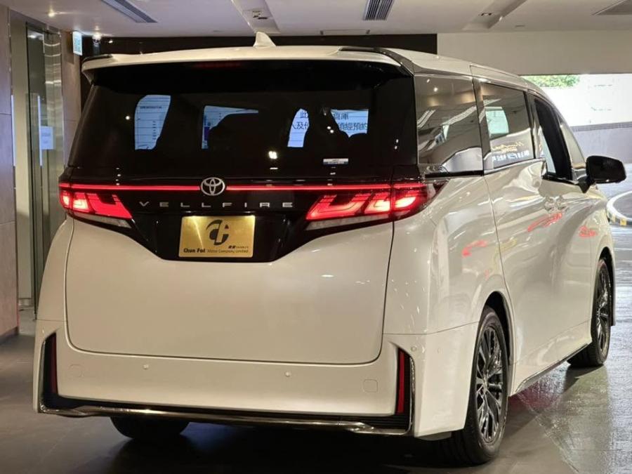 VELLFIRE 2.4T Z PREMIUM - Image 3