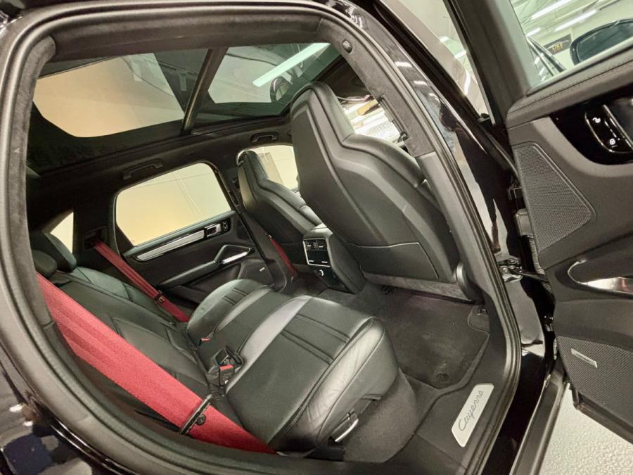 Cayenne turbo 550匹 香港行貨 - Image 5