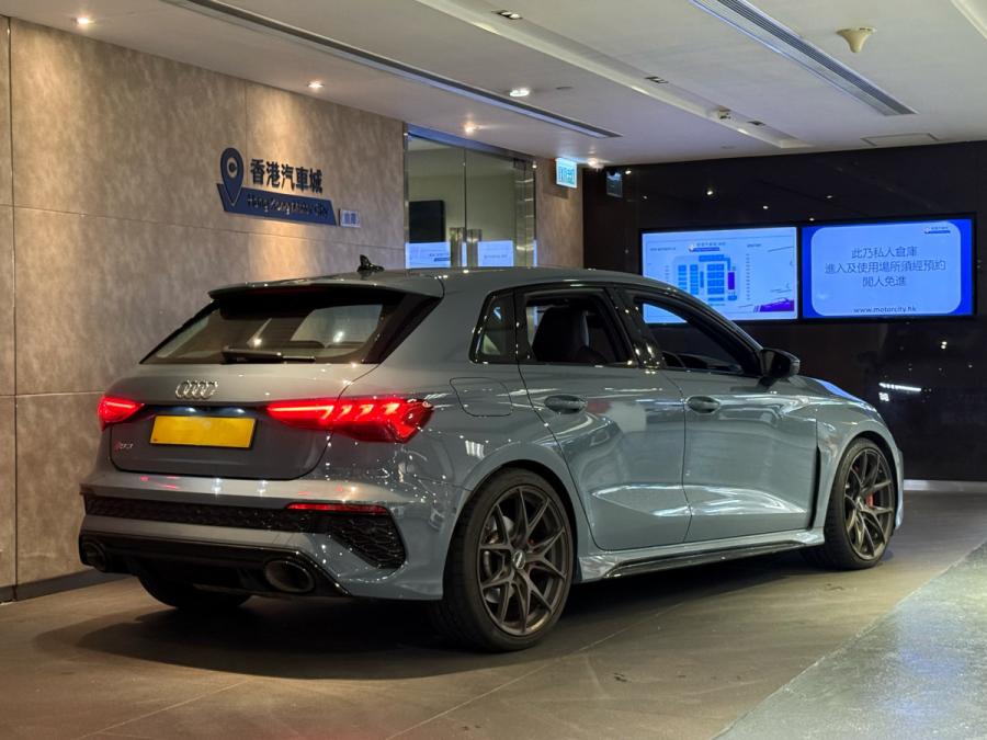 RS3 SPORTBACK QUATTRO - Image 2