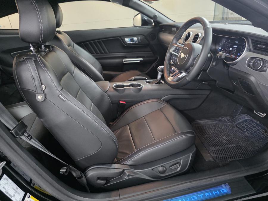 Mustang GT Coupe - Image 3