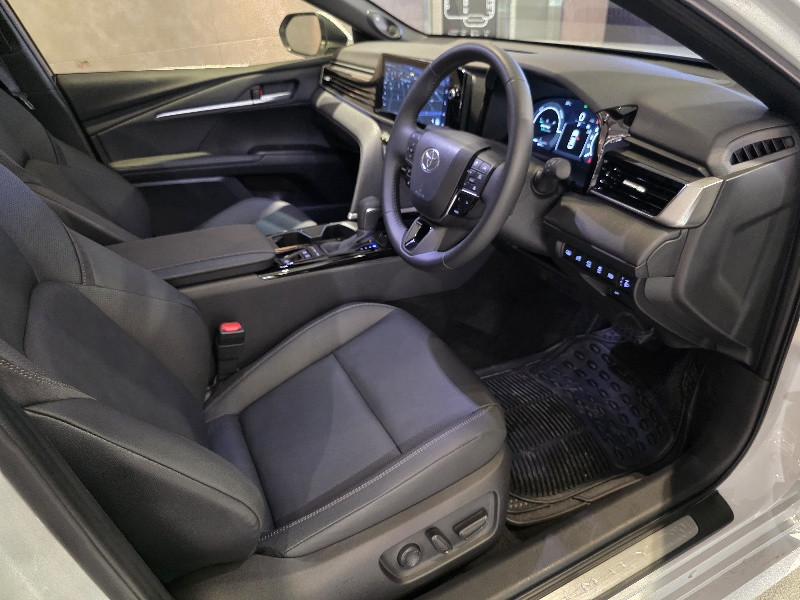 Camry HEV - Image 4