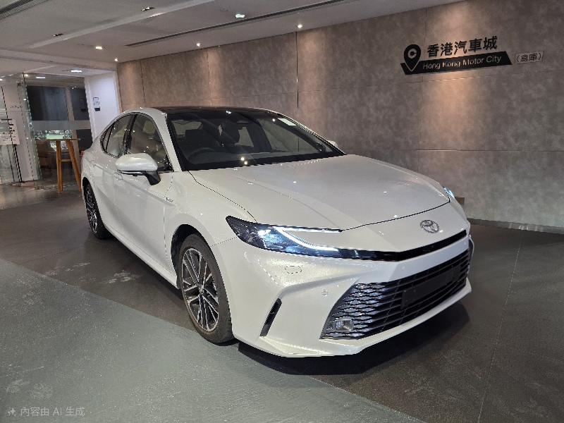 TOYOTA 豐田 Camry HEV