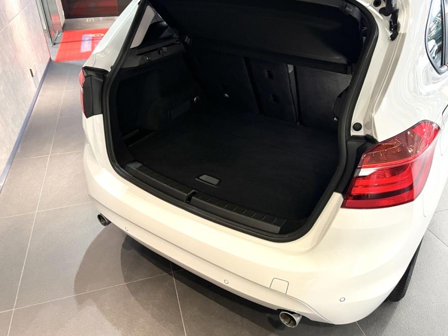 220IA ACTIVE TOURER - Image 14