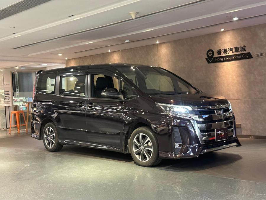 TOYOTA 豐田 Noah 2.0 行貨