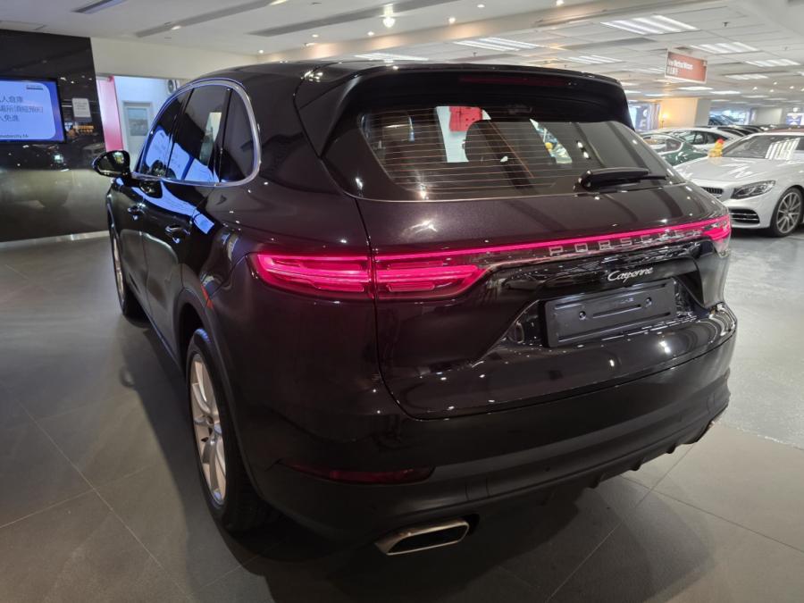 CAYENNE - Image 3