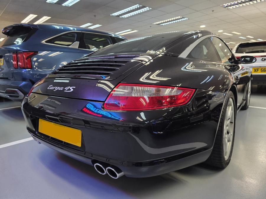 911 997 TARGA 4S - Image 15