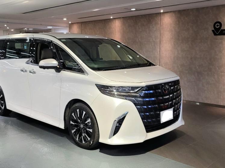 TOYOTA ALPHARD 2.4T