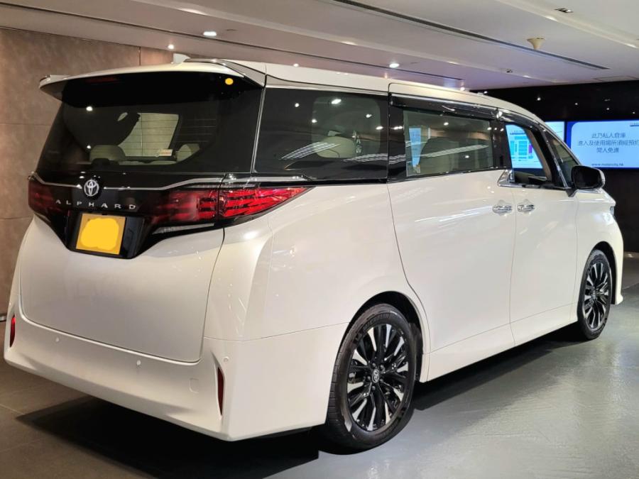 ALPHARD 2.4T - Image 2