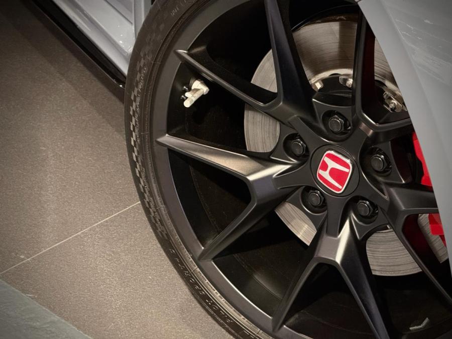 FL5 Type R - Image 6