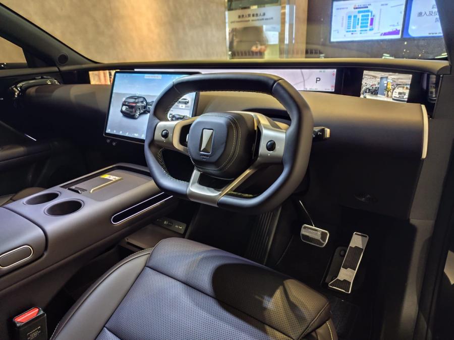 07 AWD - Image 3