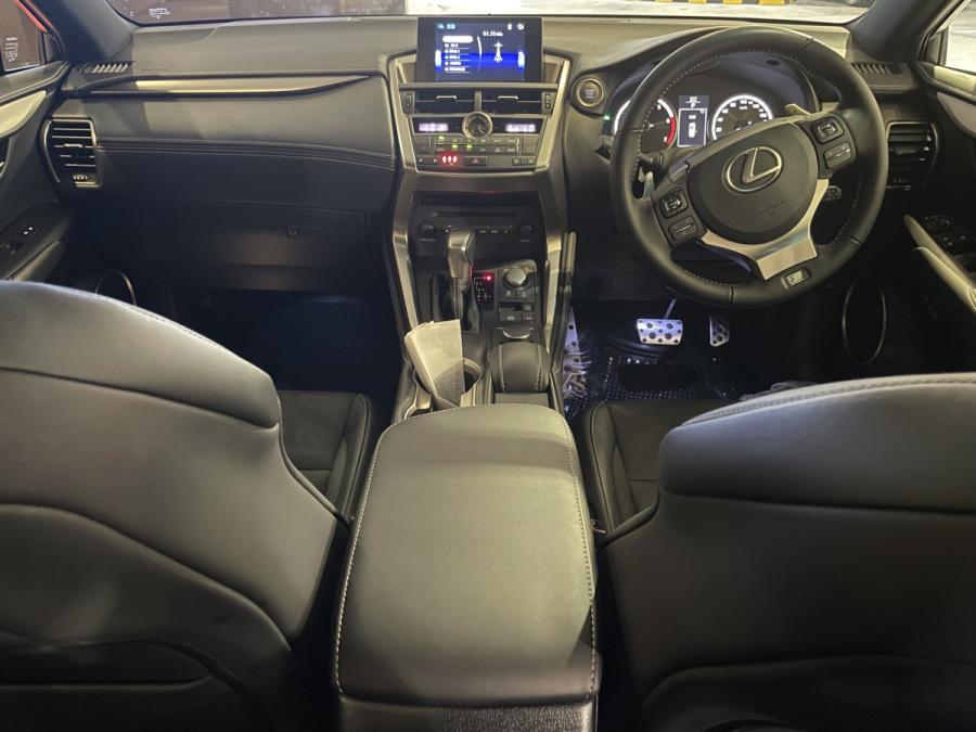 NX200T F SPORT - Image 7