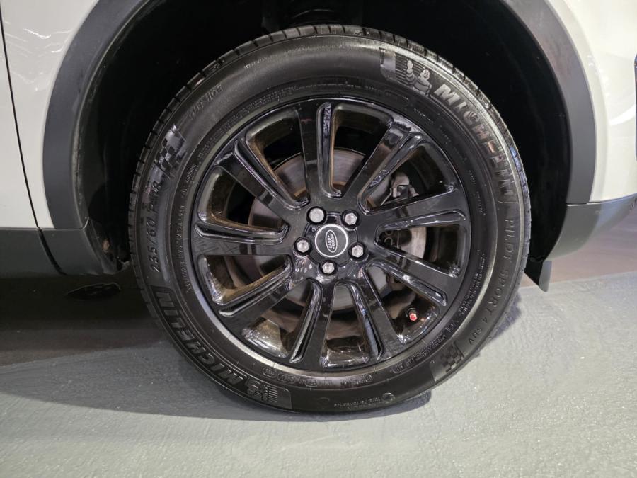 Discovery Sport SE 7S - Image 7