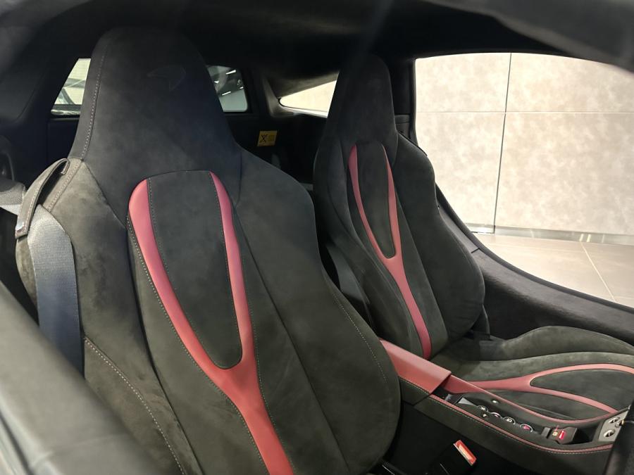 MP4-12C (650s) - Image 3