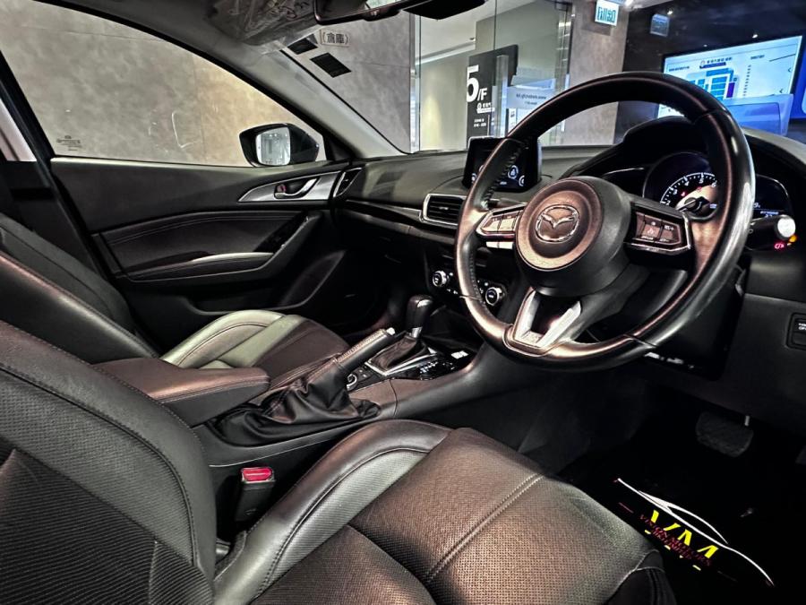 MAZDA3 GVC 1.5 I-PLUS - Image 8