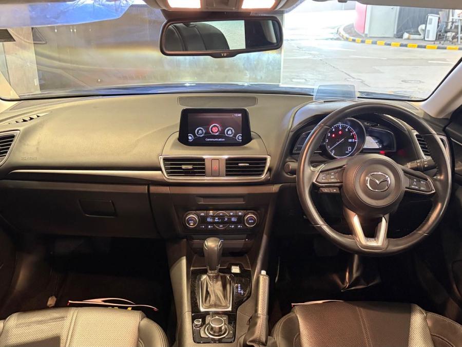 MAZDA3 GVC 1.5 I-PLUS - Image 11