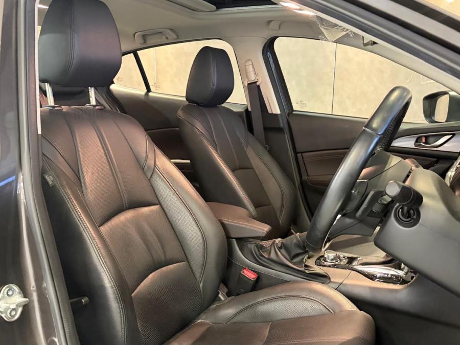 MAZDA3 GVC 1.5 I-PLUS - Image 9