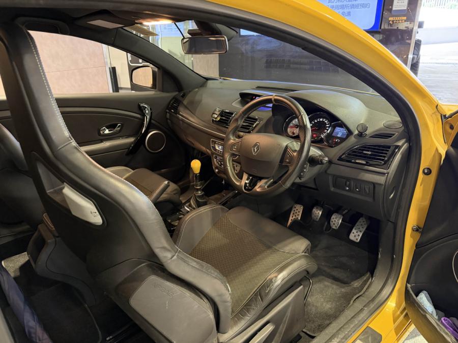 Megane RS 265 CUP - Image 3