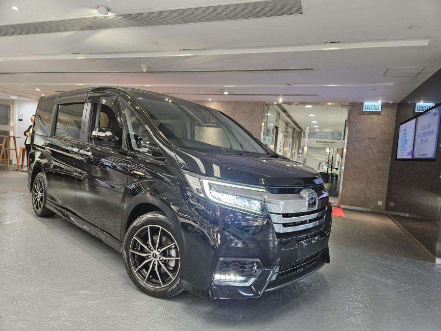 HONDA 本田 Stepwgn Spada E Hev 2.0