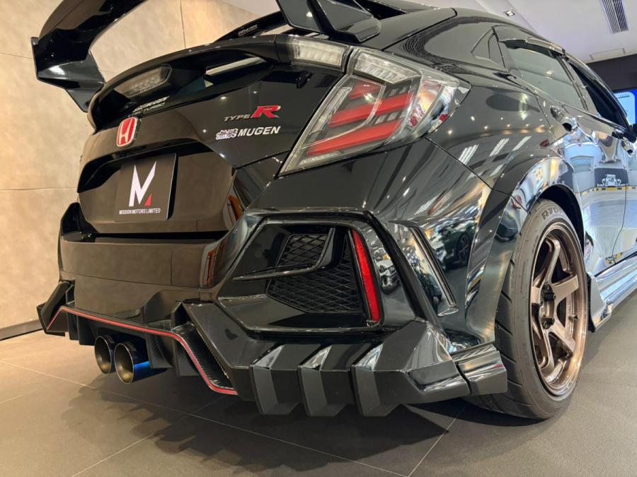 CIVIC TYPE-R FK8 - Image 14