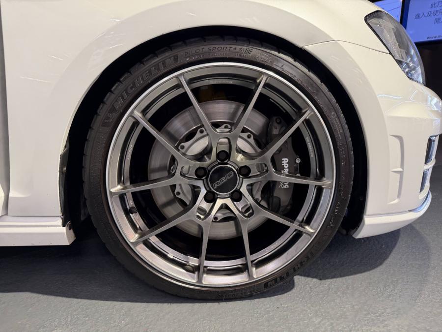 GOLF R 300PS DSG MK7 - Image 4