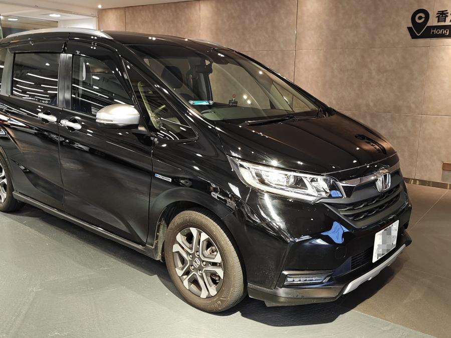 HONDA FREED HYBRID CROSSTAR