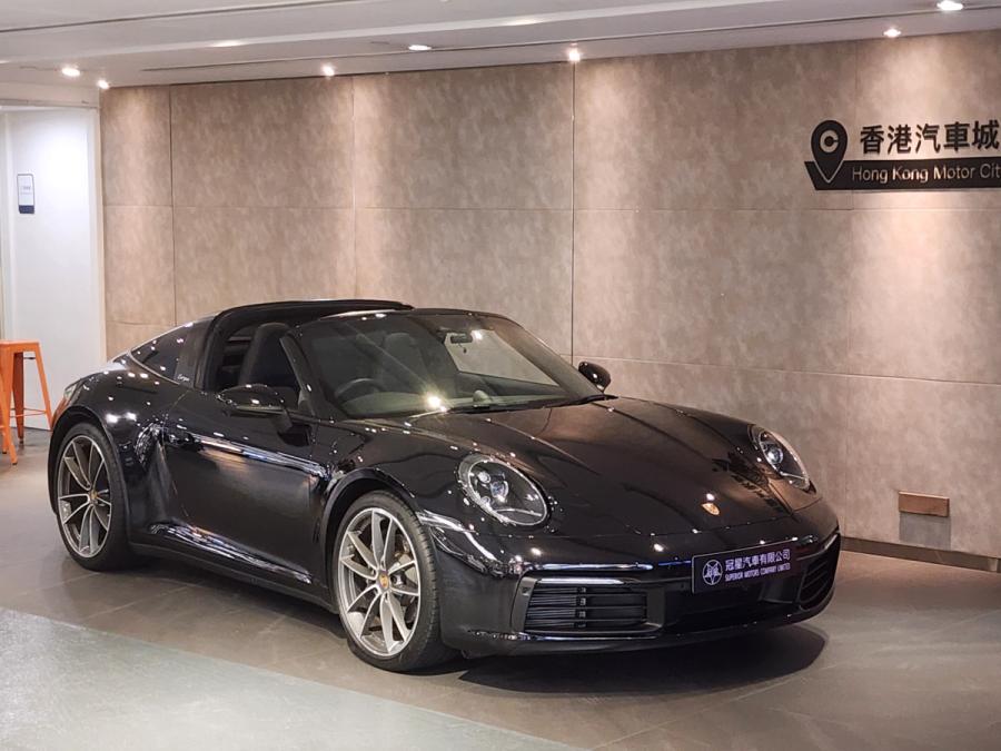 PORSCHE 保時捷 911 Targa 4
