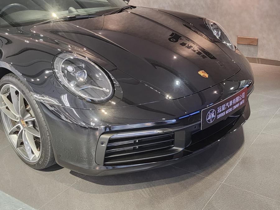911 Targa 4 - Image 2